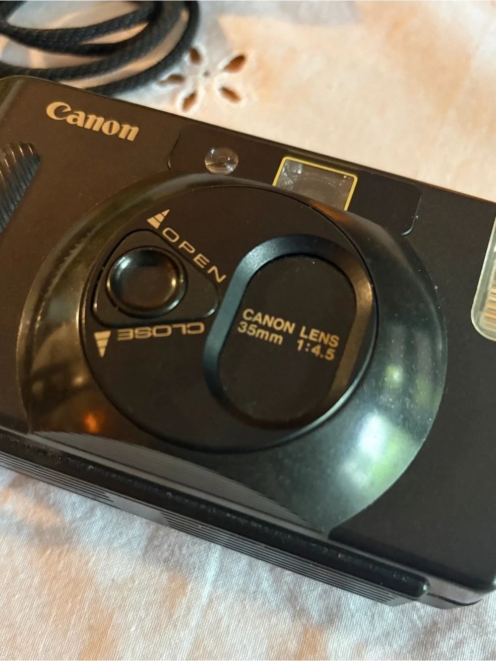 Canon Snappy S, vintage point-and-shoot camera 1985